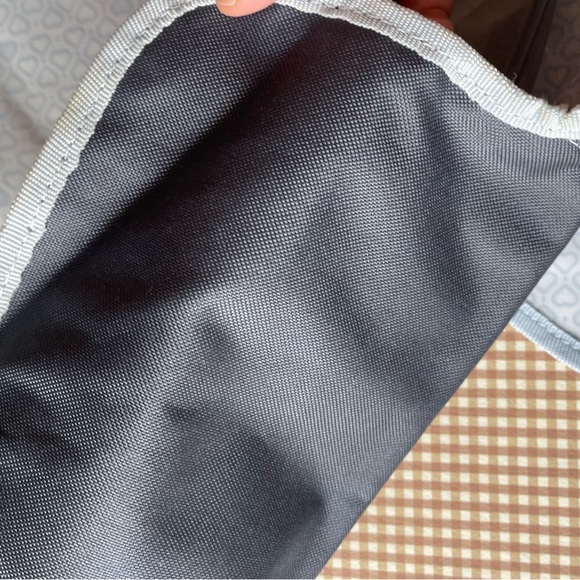 Munchkin designer diaper change kit. Set of 2 - Picture 2 of 11